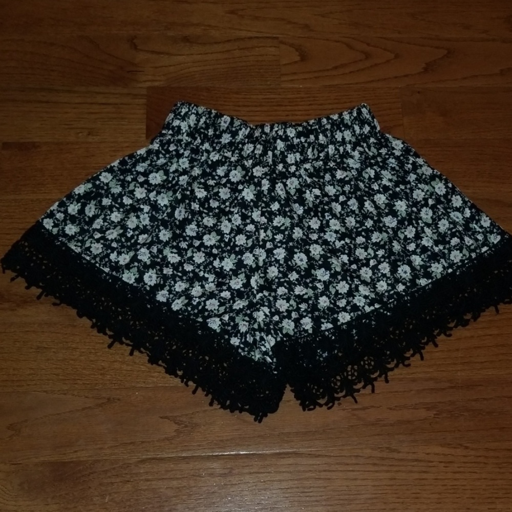 Flower & Black Lace Flowy Shorts